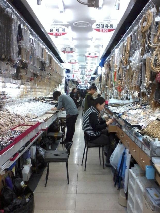 Namdaemun Market accessory arcade with long rows of jewelry stalls